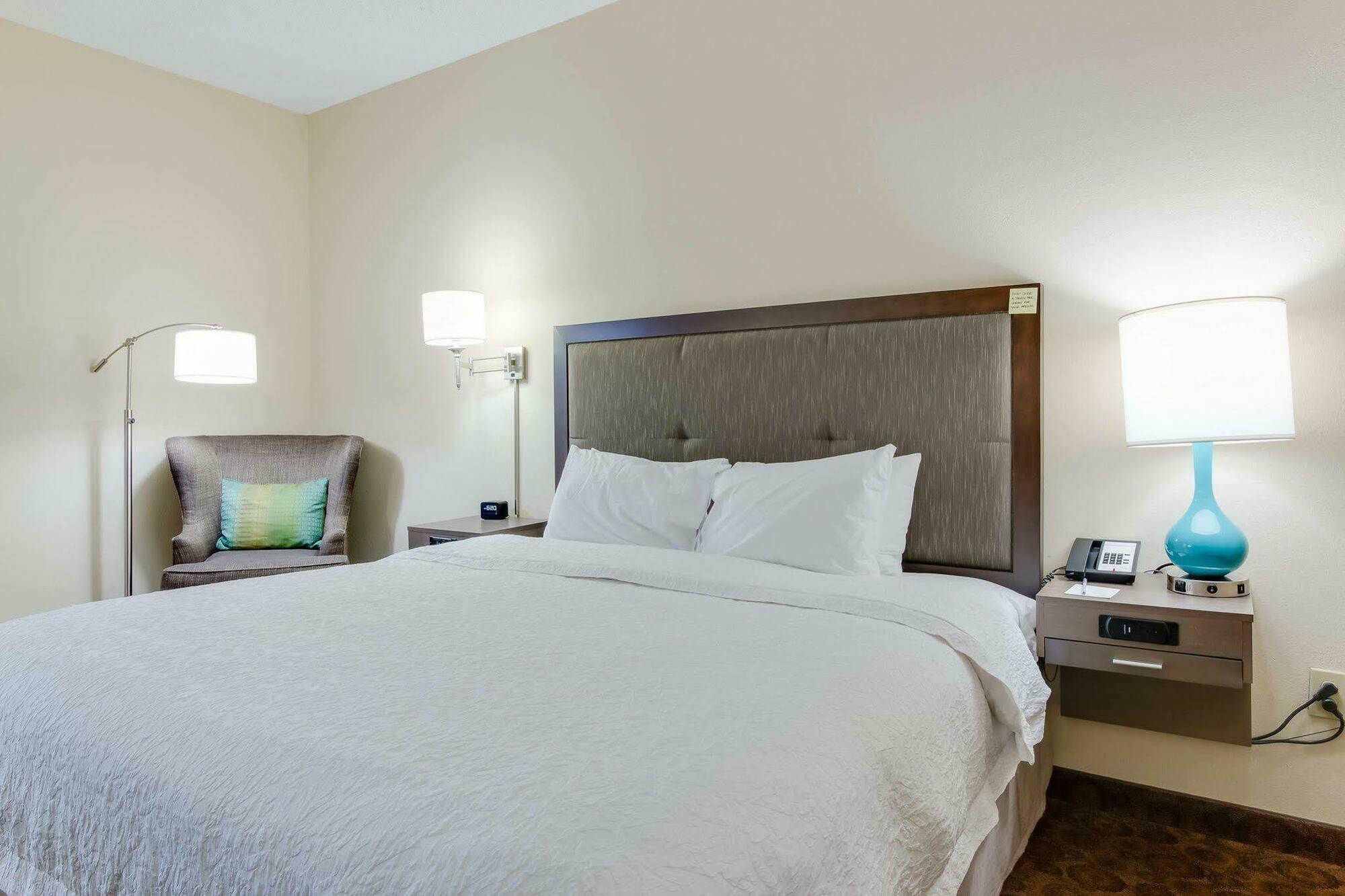 Hampton Inn Dickson Luaran gambar