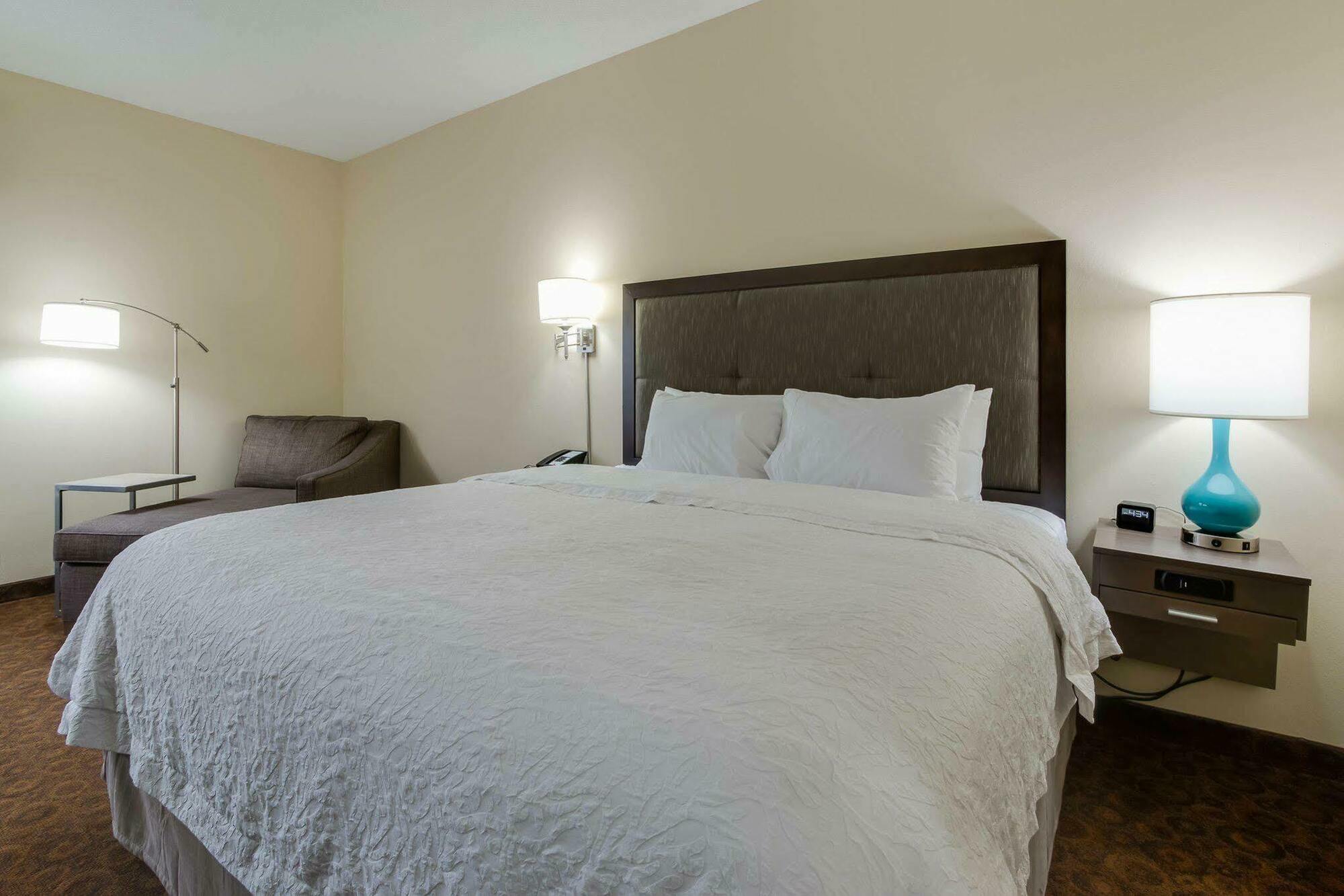 Hampton Inn Dickson Luaran gambar